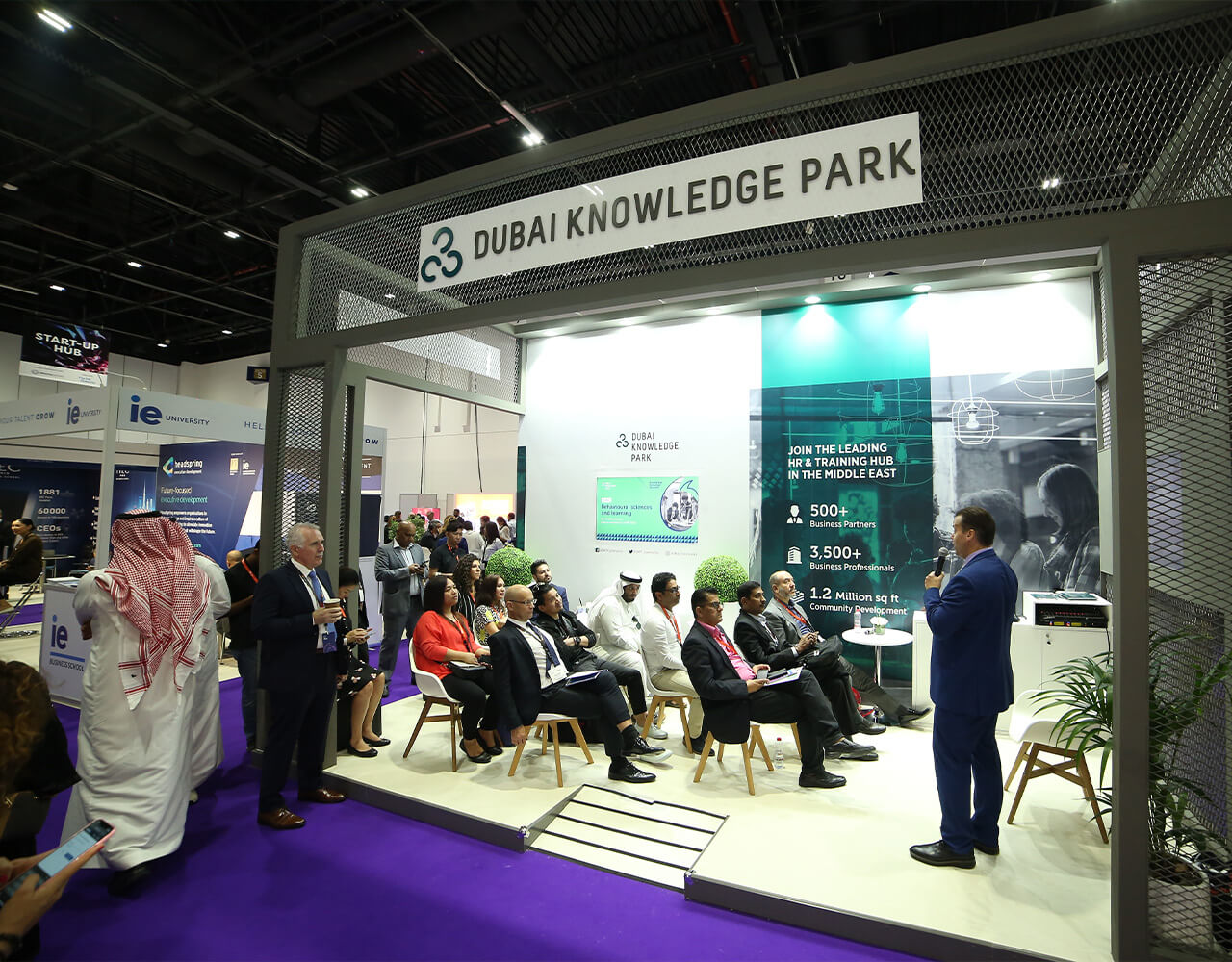 MediaCenter_Gallery_HR_Summit_Hero_1280x1000_Desktop